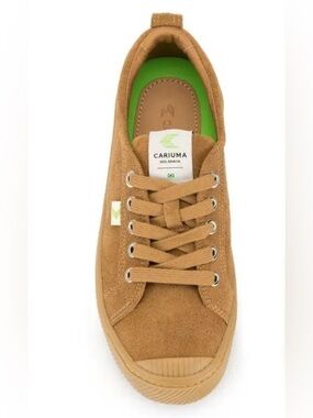 Cariuma Women’s Suede Sneaker in Tan Size 9
